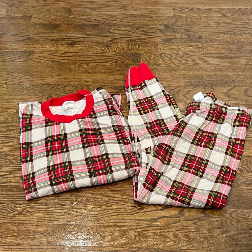 Hanna Andersson Red and White Plaid Men Pajama Set